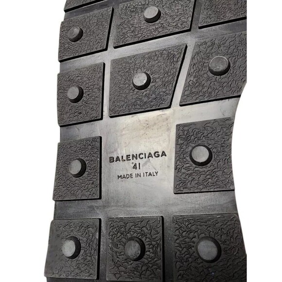 Balenciaga Satin Calfskin Womens Race Runner Sneakers EU 41 Rouge Groseille - Picture 11 of 11